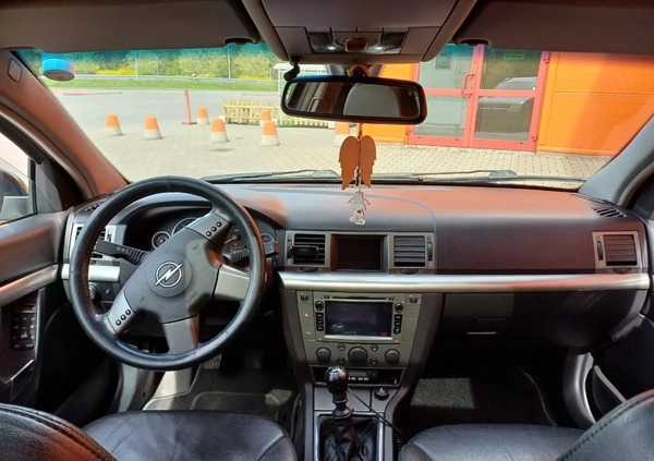 Opel Vectra cena 10500 przebieg: 246929, rok produkcji 2004 z Rybnik małe 781
